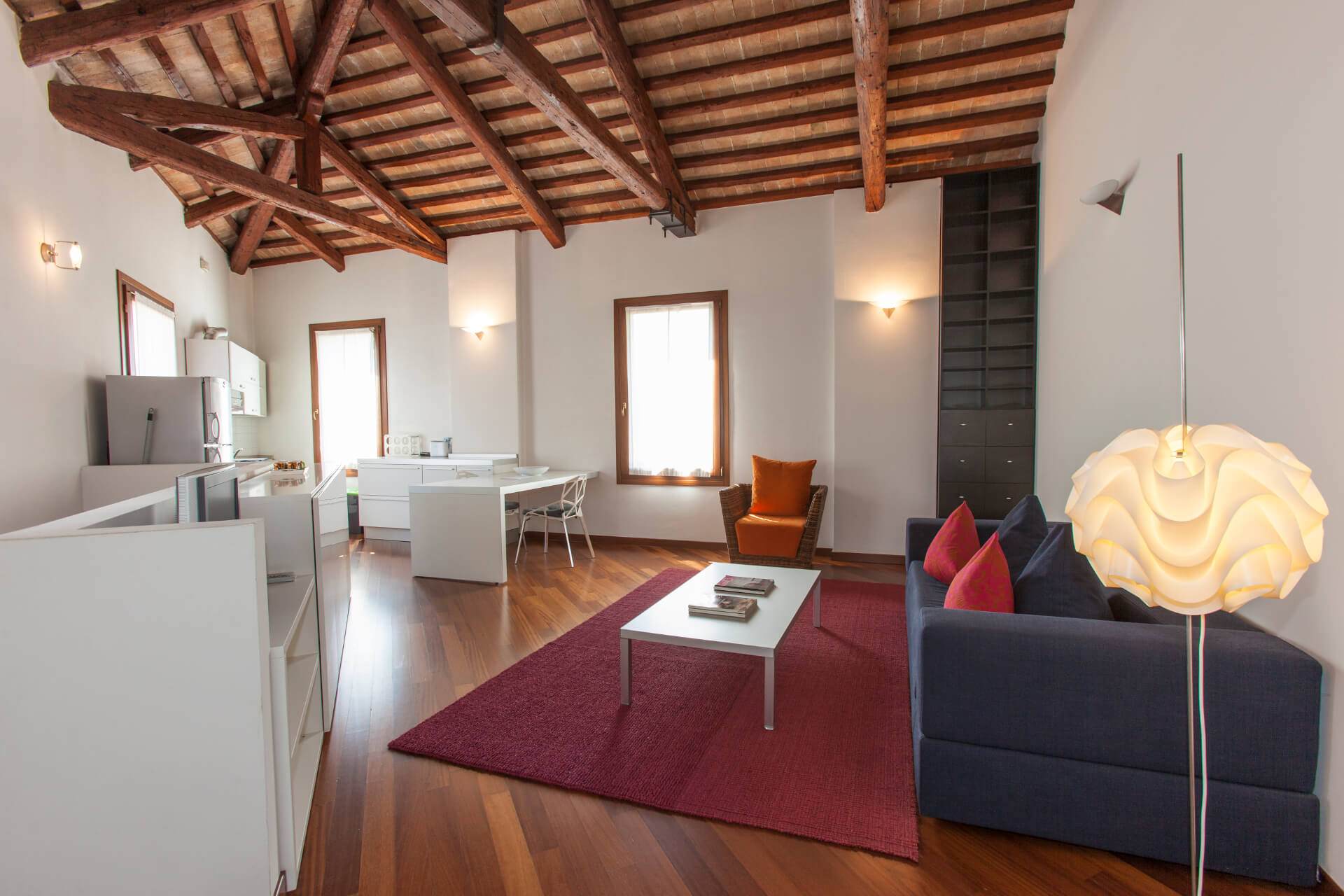 Area soggiorno con angolo cottura appartamenti vacanze Mestre - Villa Moro Lin